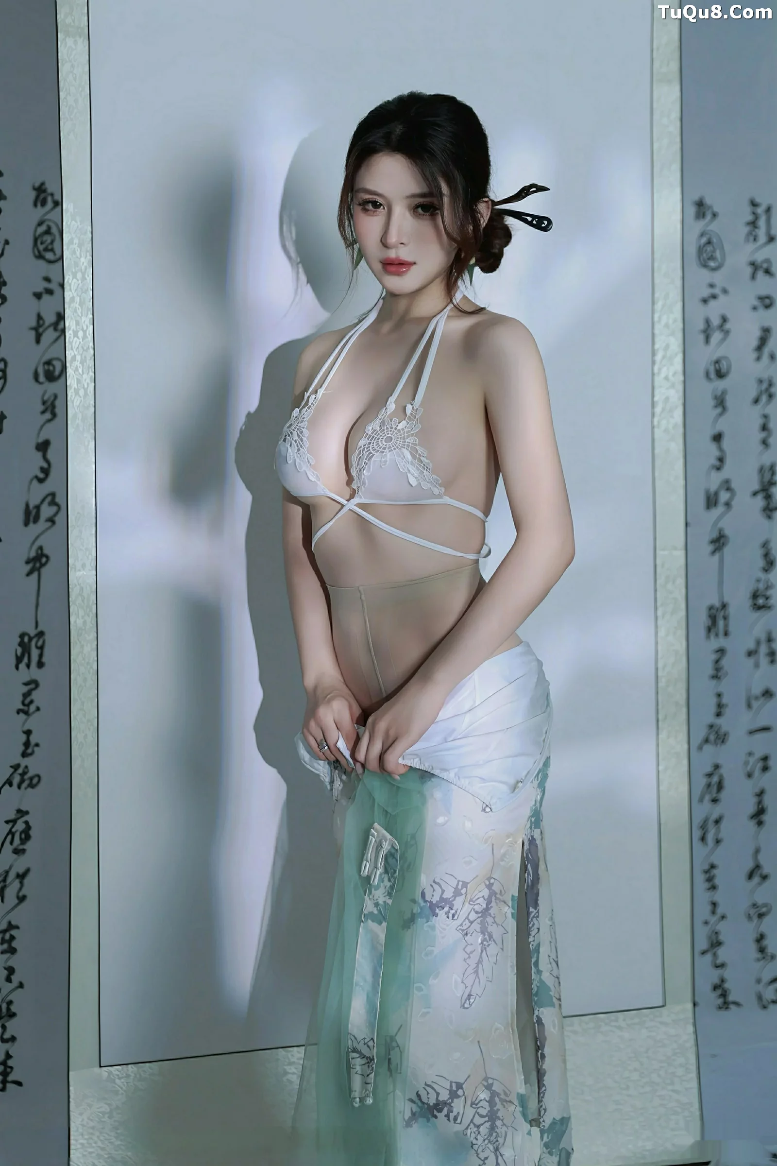 [XiuRen秀人网]第10694期阿依莎写真 [82P]-048