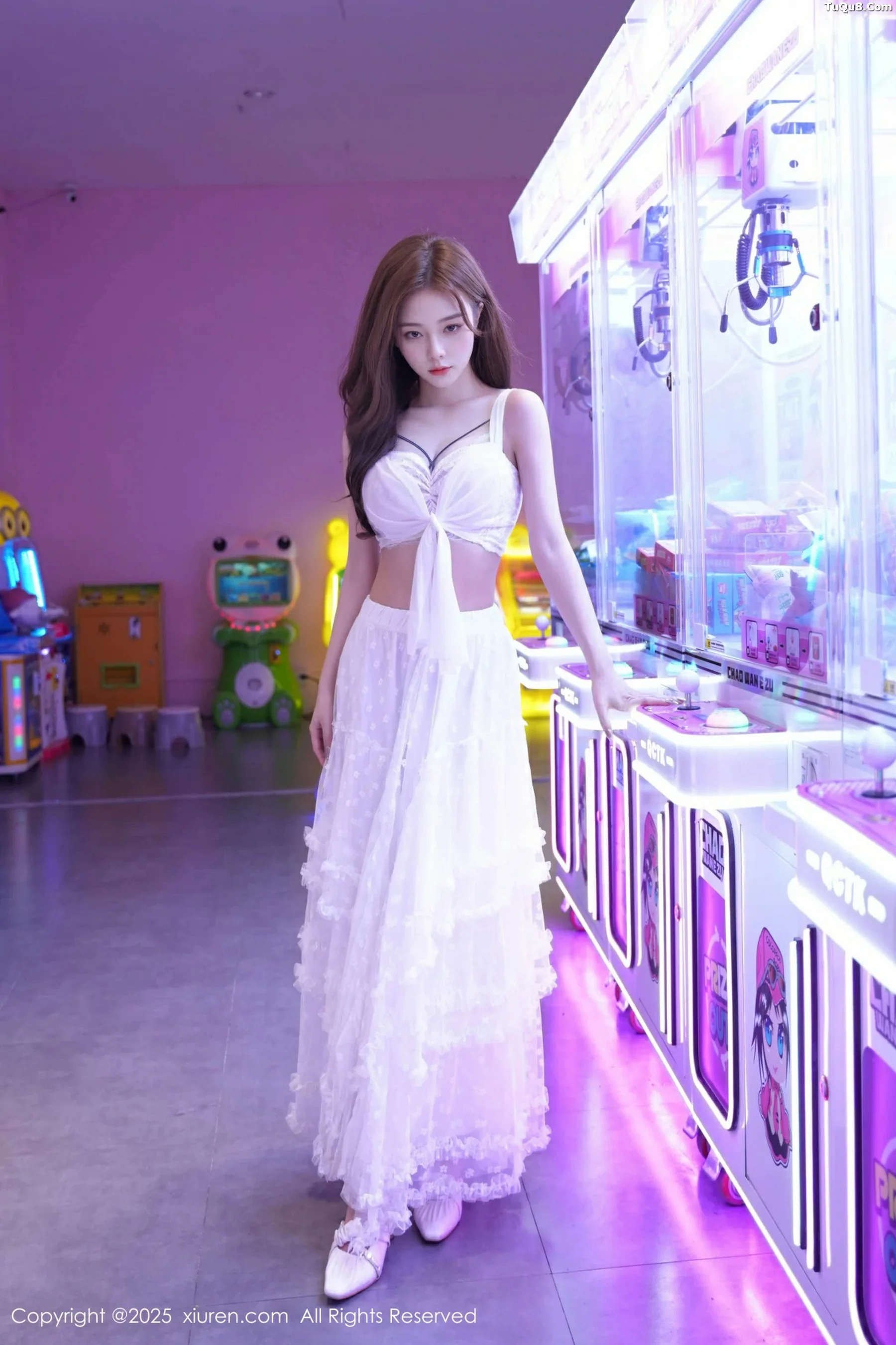 [XiuRen秀人网]第10791期拍黄瓜写真 [74P]-007