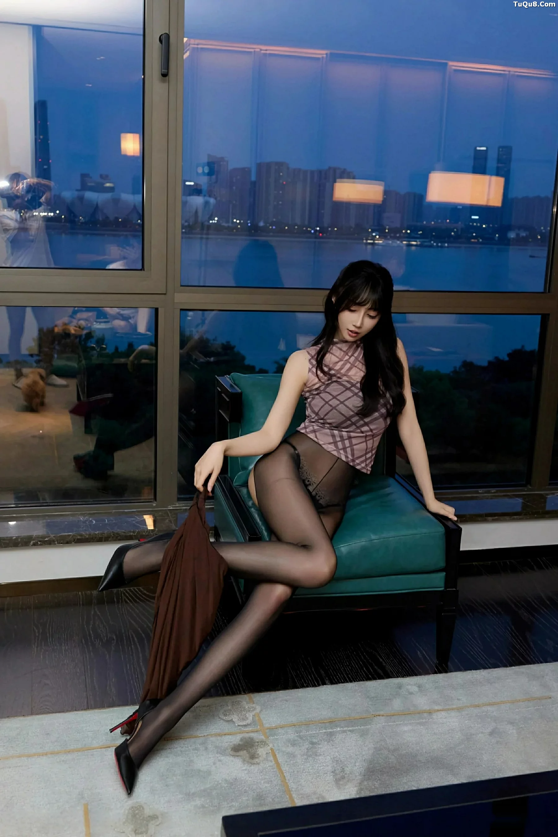 [XiuRen秀人网]第10793期玥儿玥写真 [70P]-035