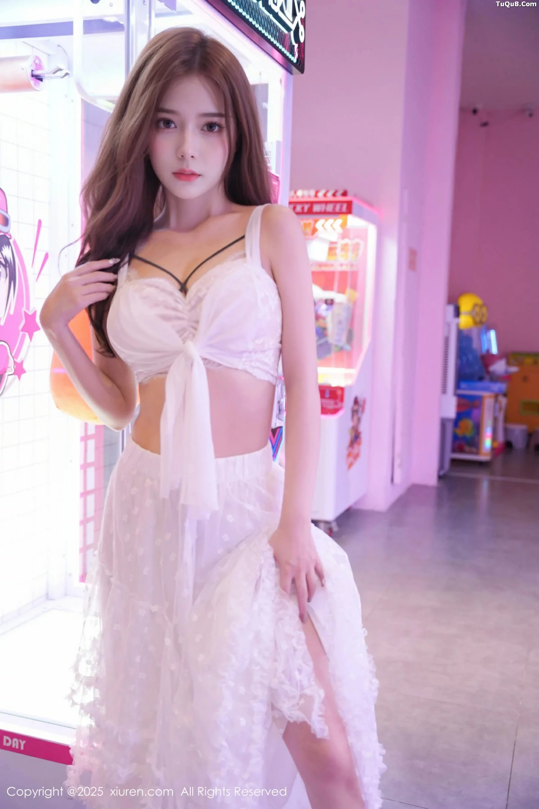 [XiuRen秀人网]第10791期拍黄瓜写真 [74P]-013