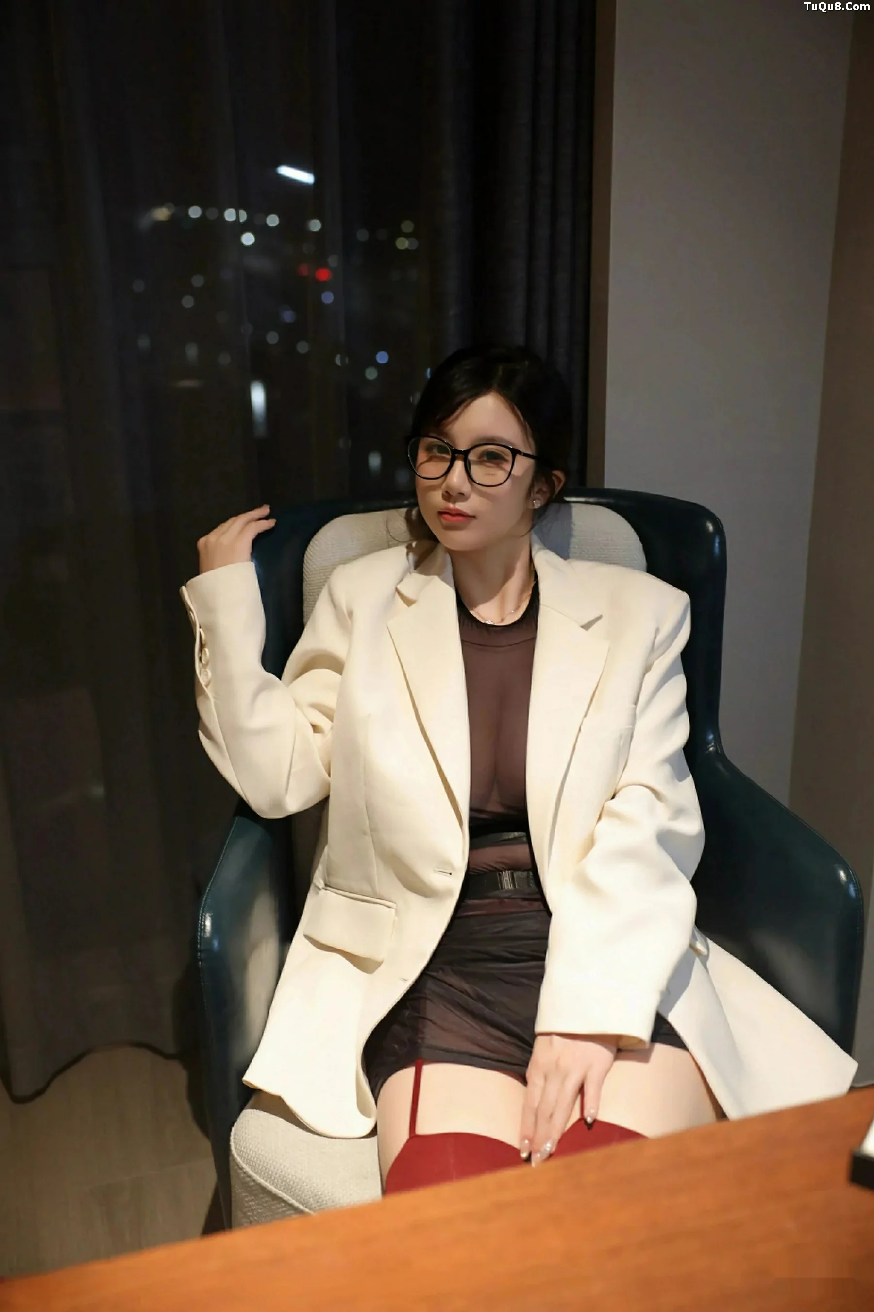 [XiuRen秀人网]第10805期小肉肉咪写真 [72P]-019