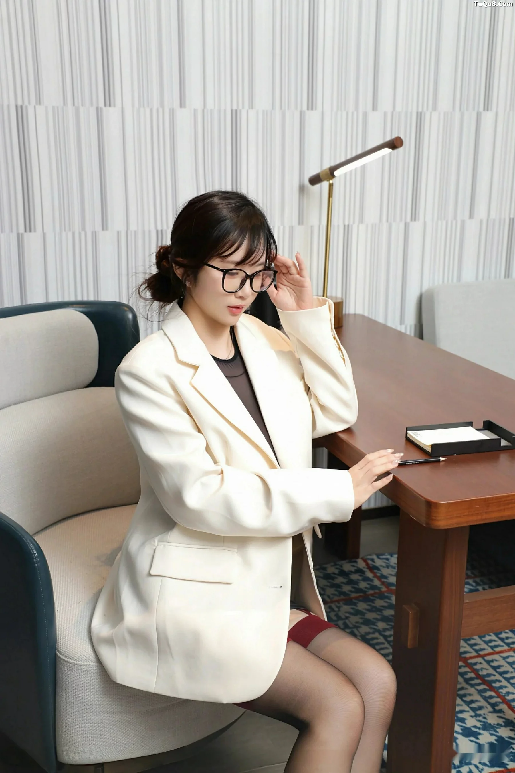[XiuRen秀人网]第10805期小肉肉咪写真 [72P]-004