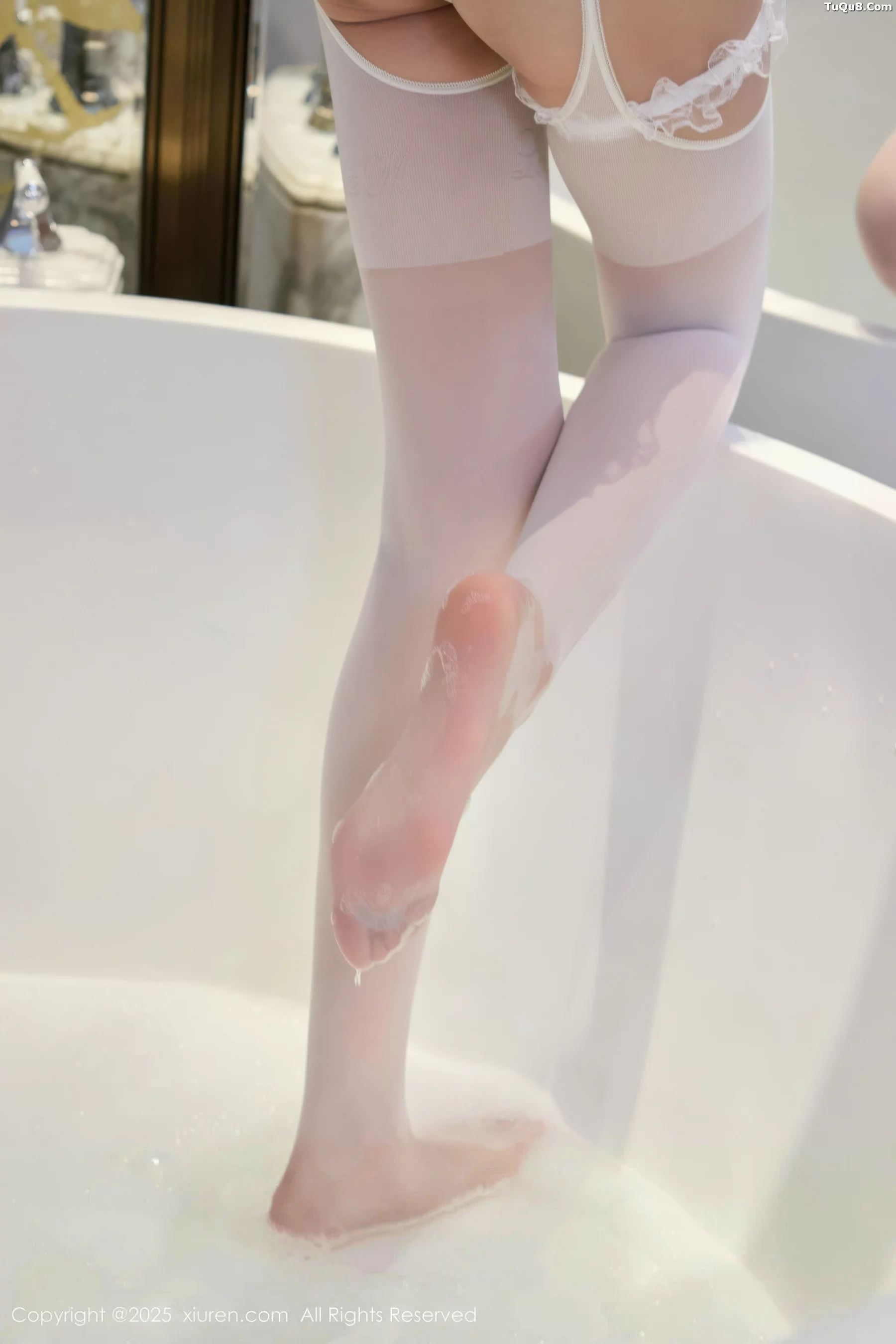 [XiuRen秀人网]第10827期玥儿玥写真 [64P]-050