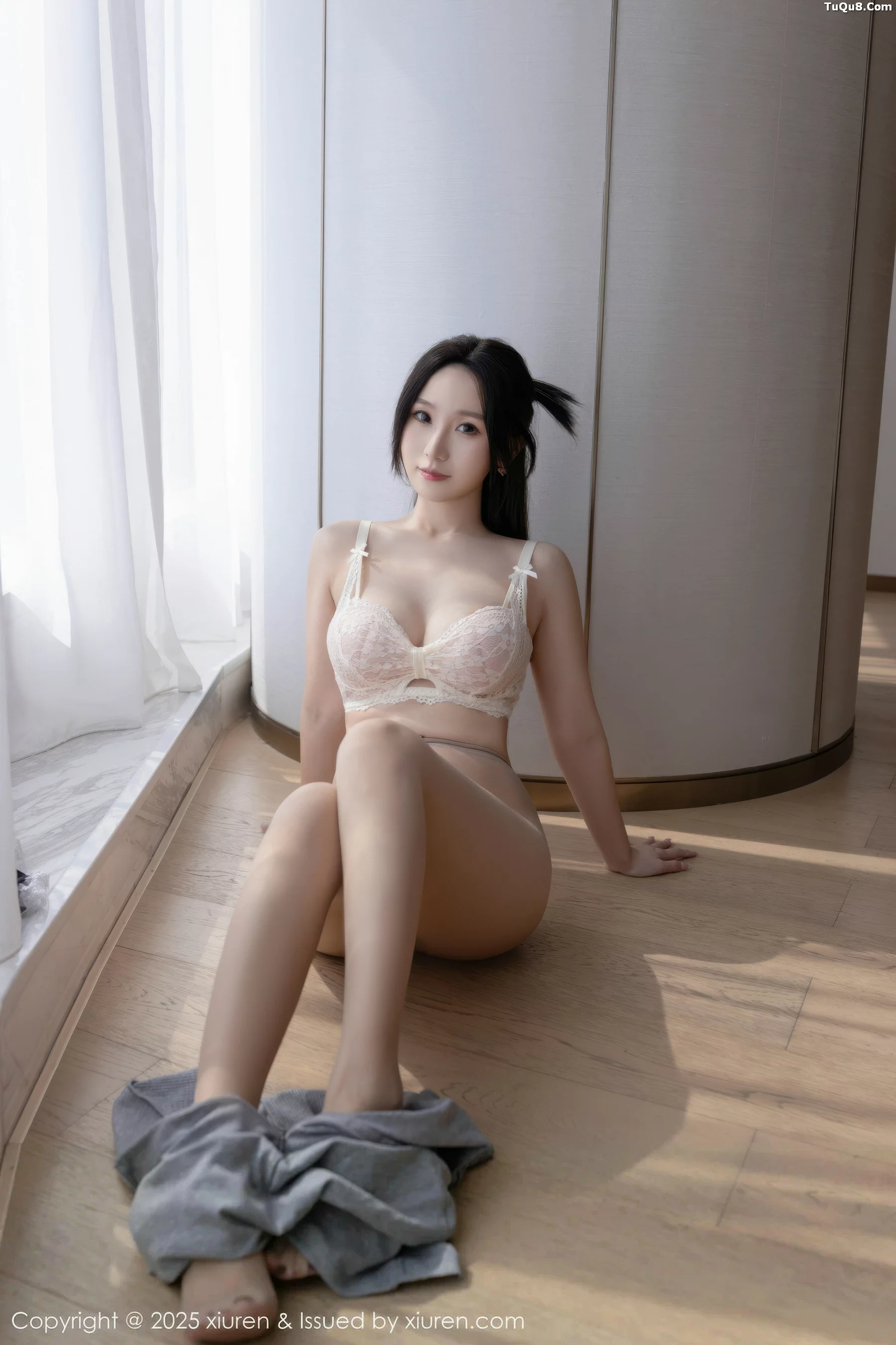 [XiuRen秀人网]第10826期杏子写真 [82P]-048