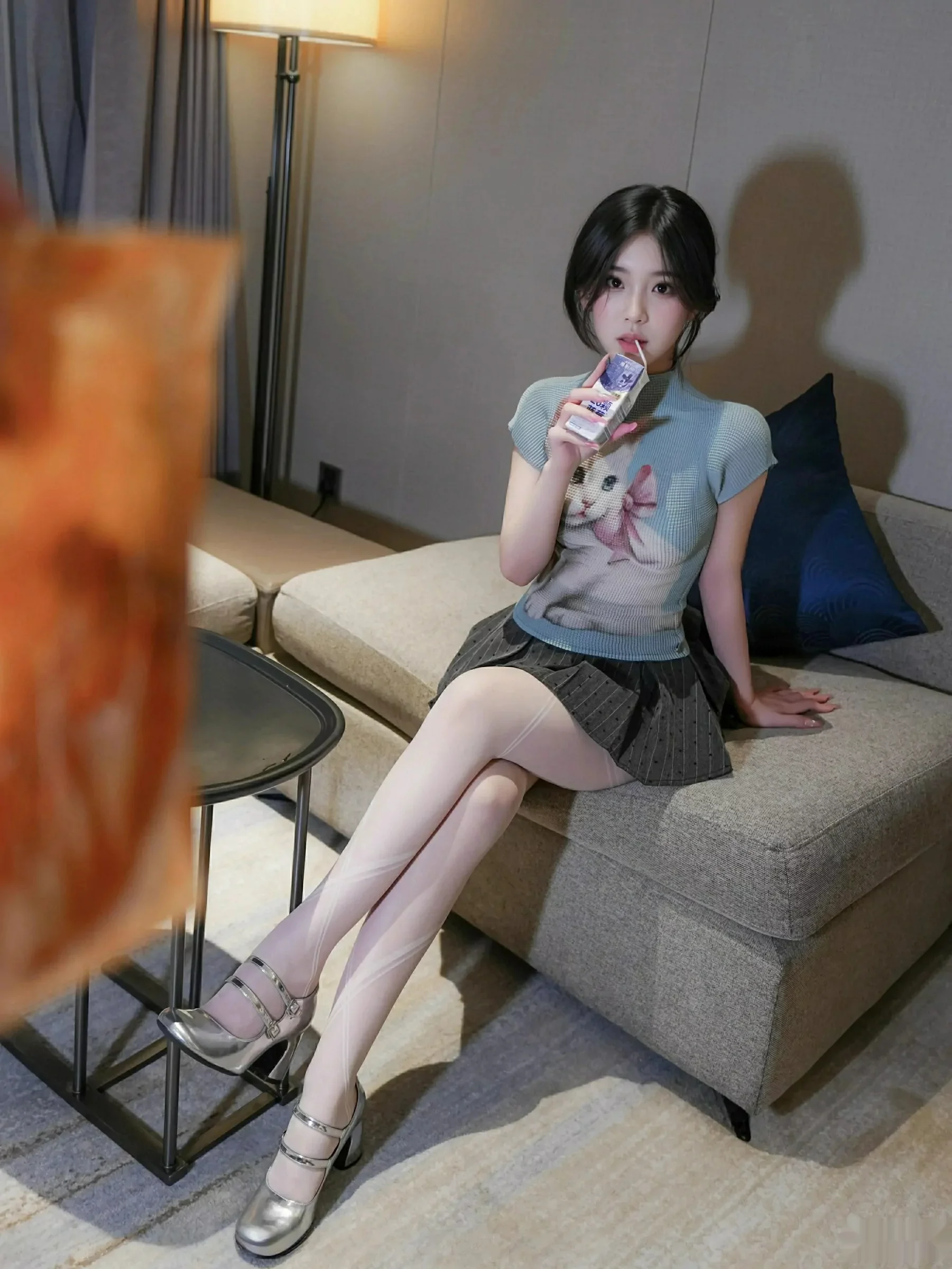[XiuRen秀人网]第10830期汁汁写真 [70P]-002