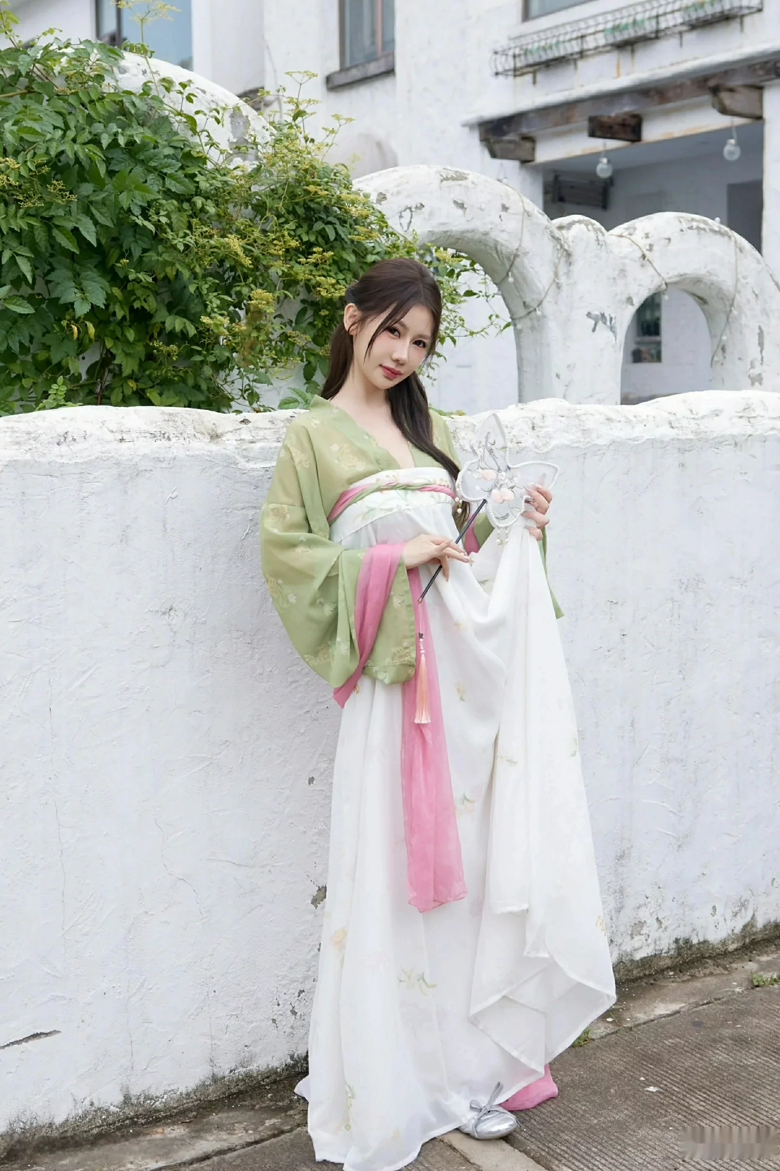 [XiuRen秀人网]第10834期尹甜甜写真 [83P]-001