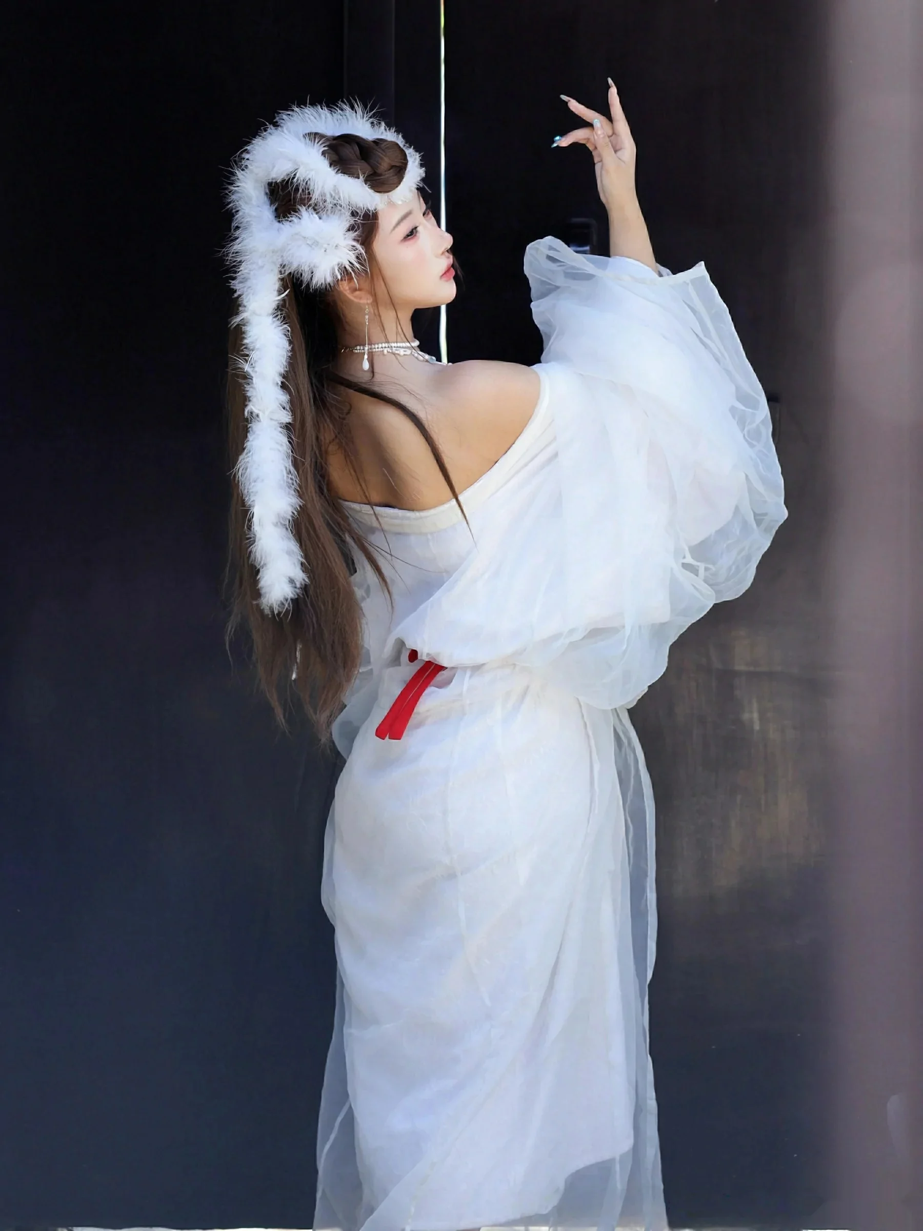 [XiuRen秀人网]第10843期金允希写真 [78P]-009