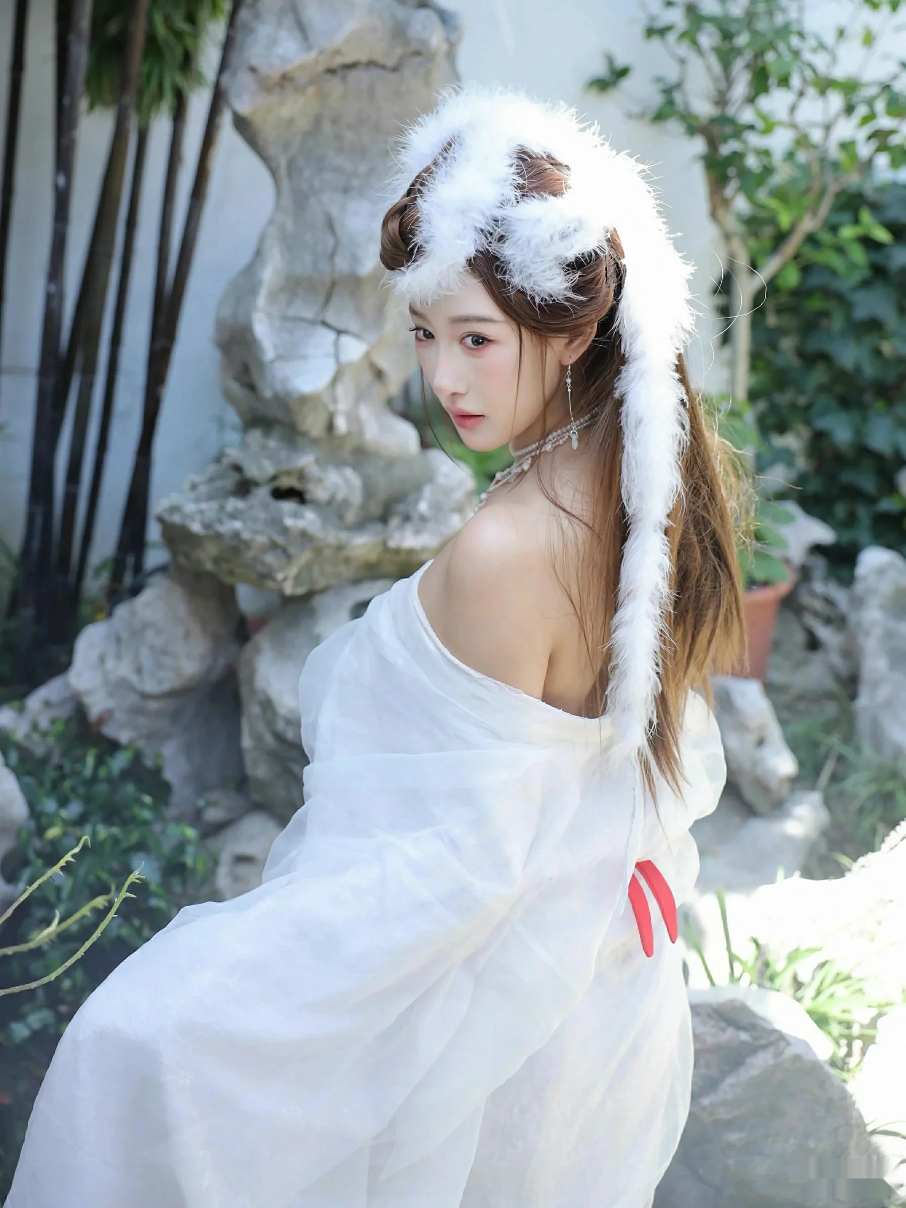 [XiuRen秀人网]第10843期金允希写真 [78P]-037