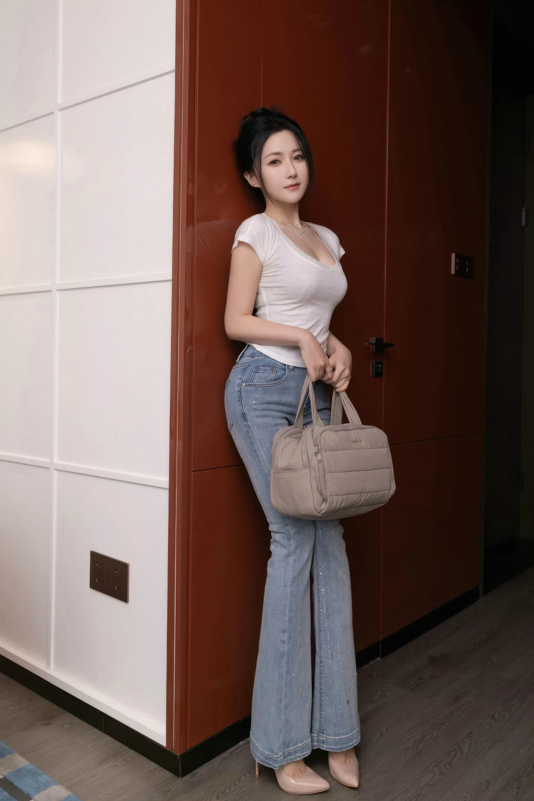 [XiuRen秀人网]第10858期鱼子酱写真 [76P]-003