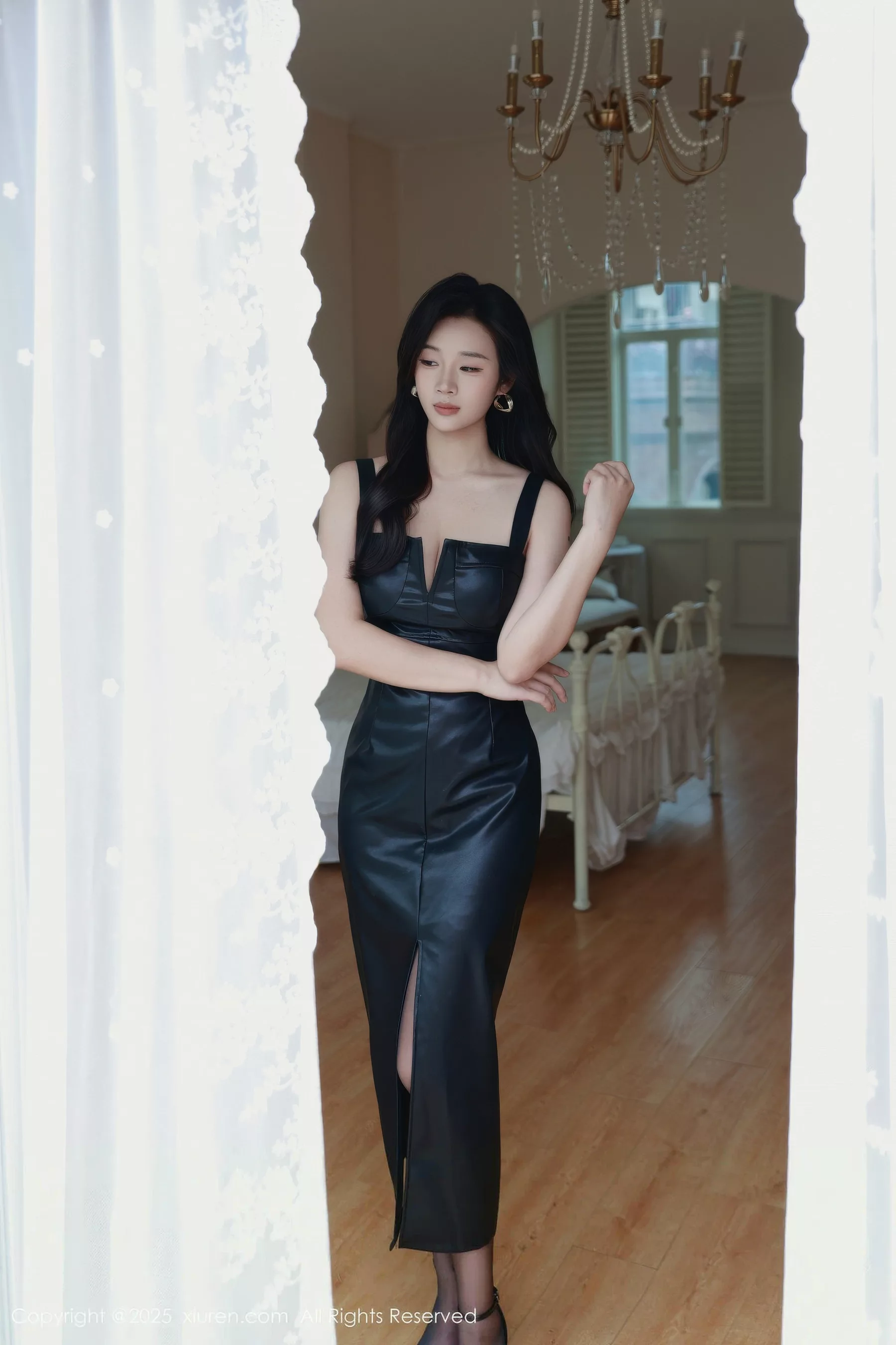 [XiuRen秀人网]第10885期南乔写真 [72P]-001