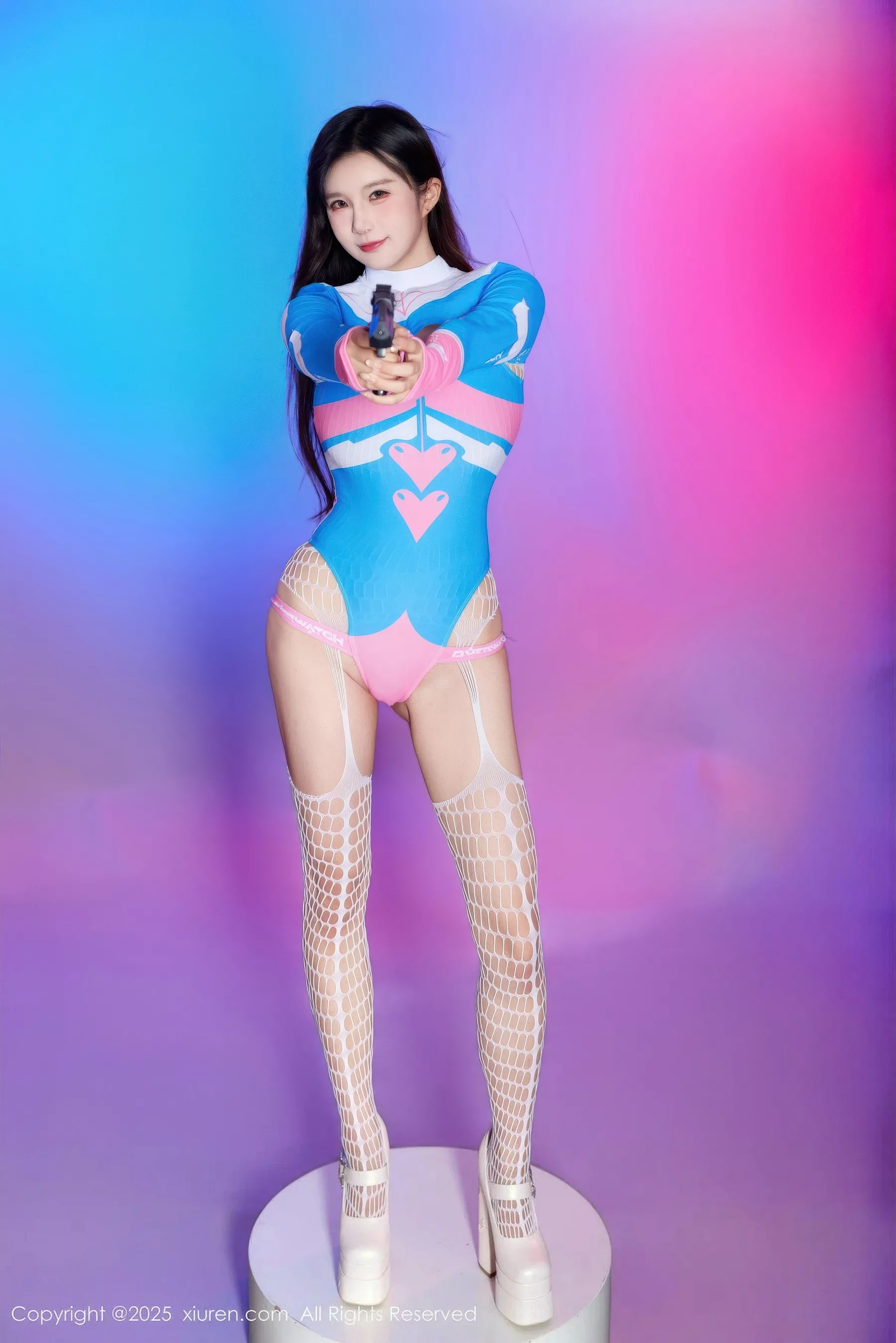 [XiuRen秀人网]第10886期小肉肉咪写真 [62P]-005