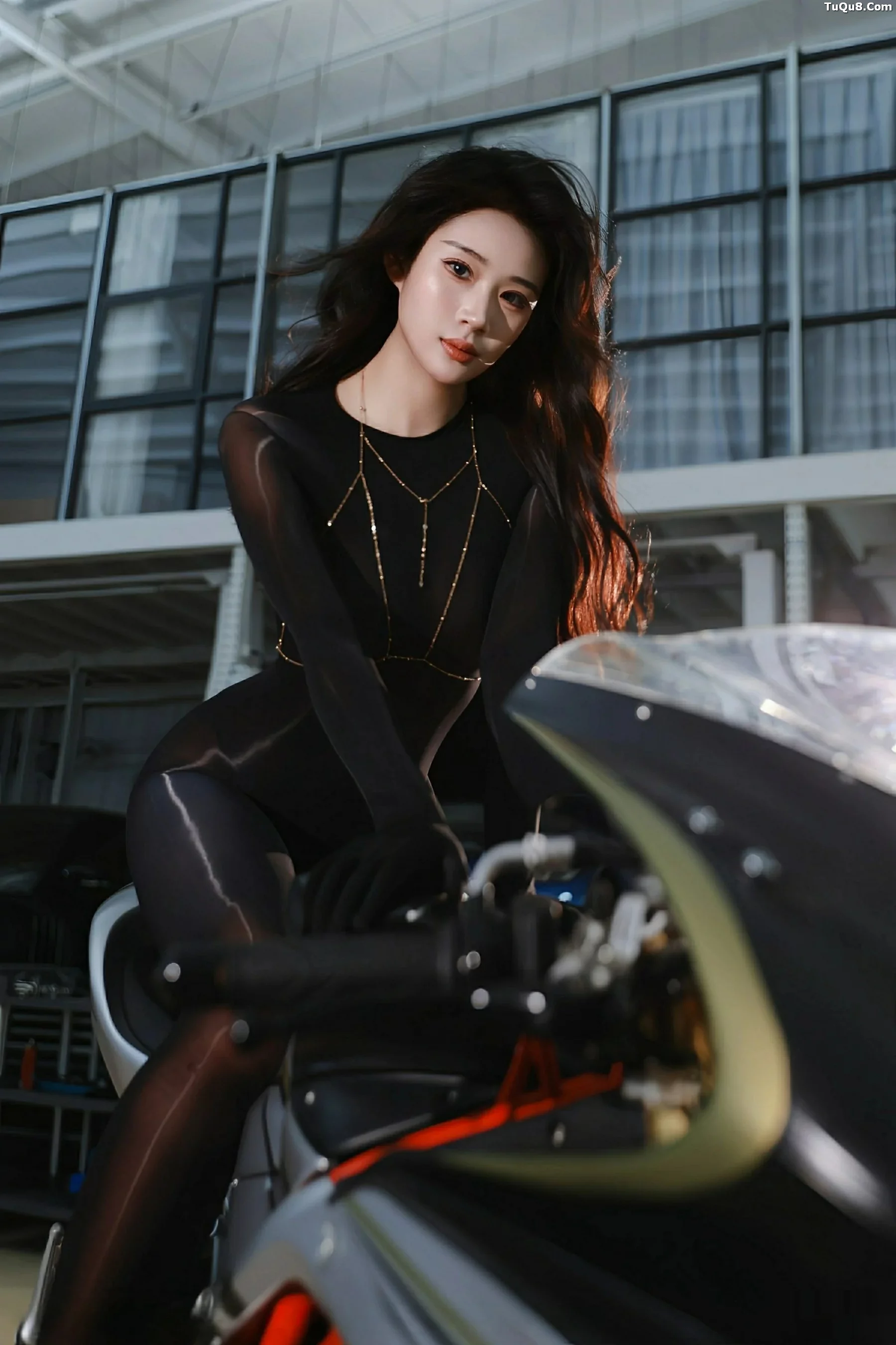 [XiuRen秀人网]第10788期南乔写真 [82P]-024