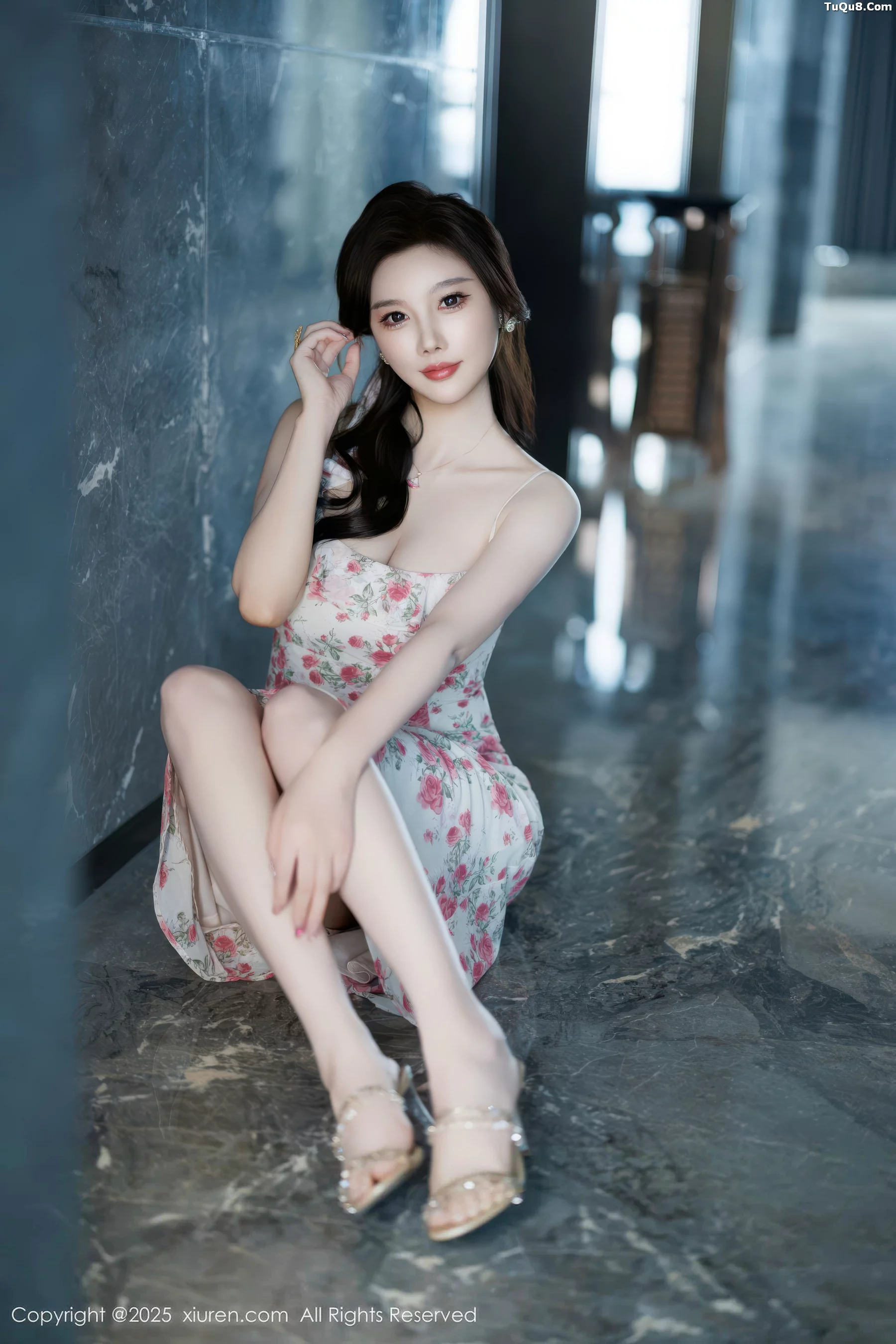 [XiuRen秀人网]第10977期CHENCHEN写真 [92P]-005