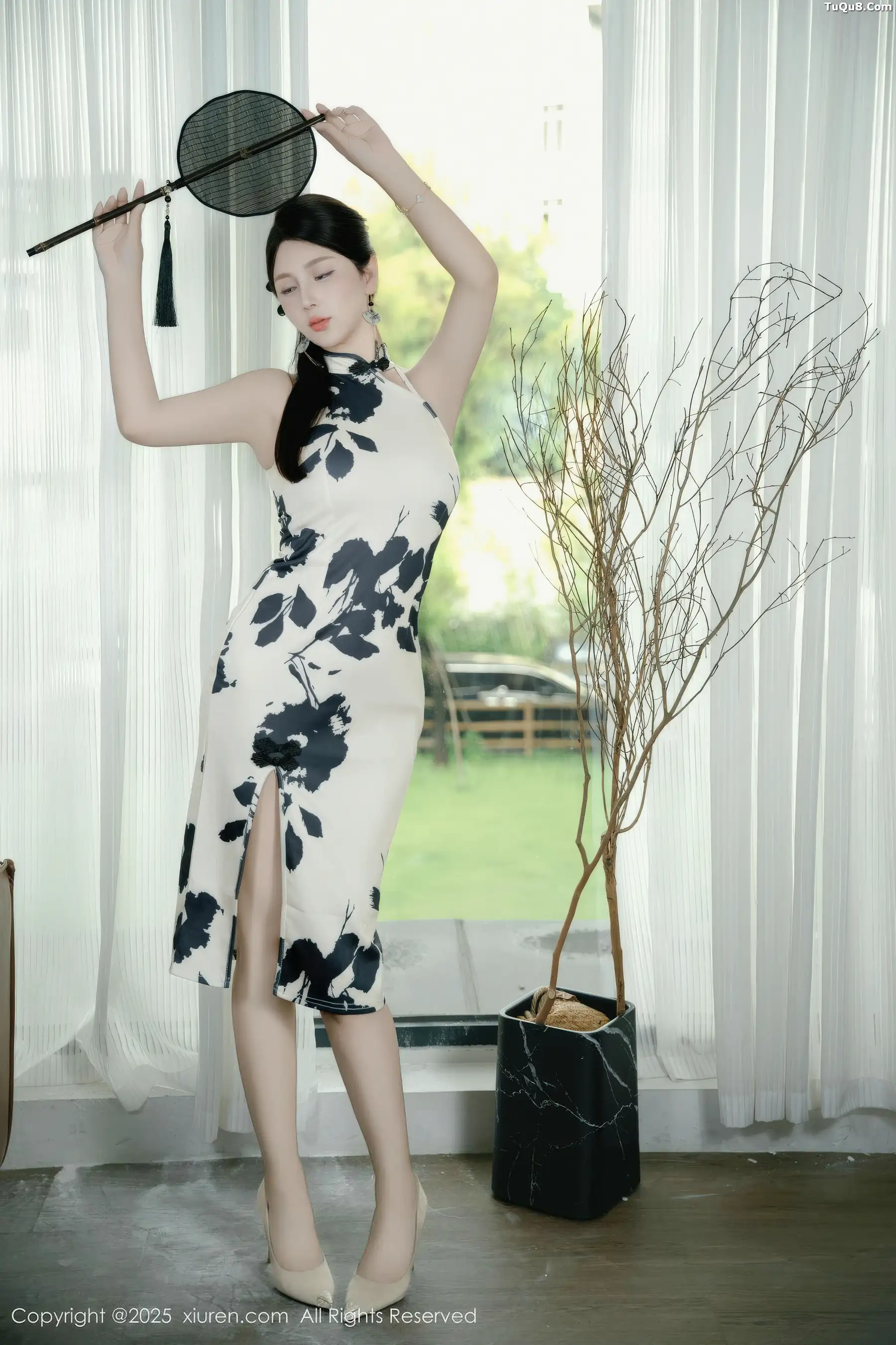 [XiuRen秀人网]第10989期小蛮妖写真 [70P]-006