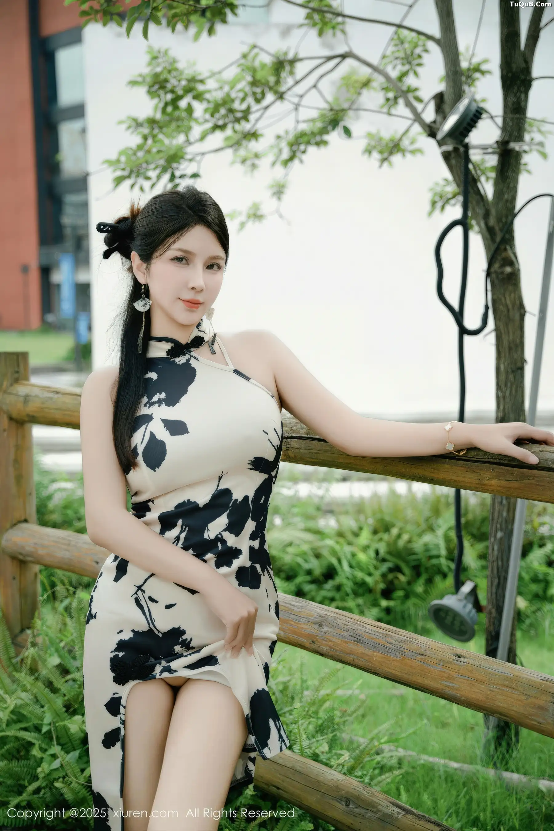 [XiuRen秀人网]第10989期小蛮妖写真 [70P]-003