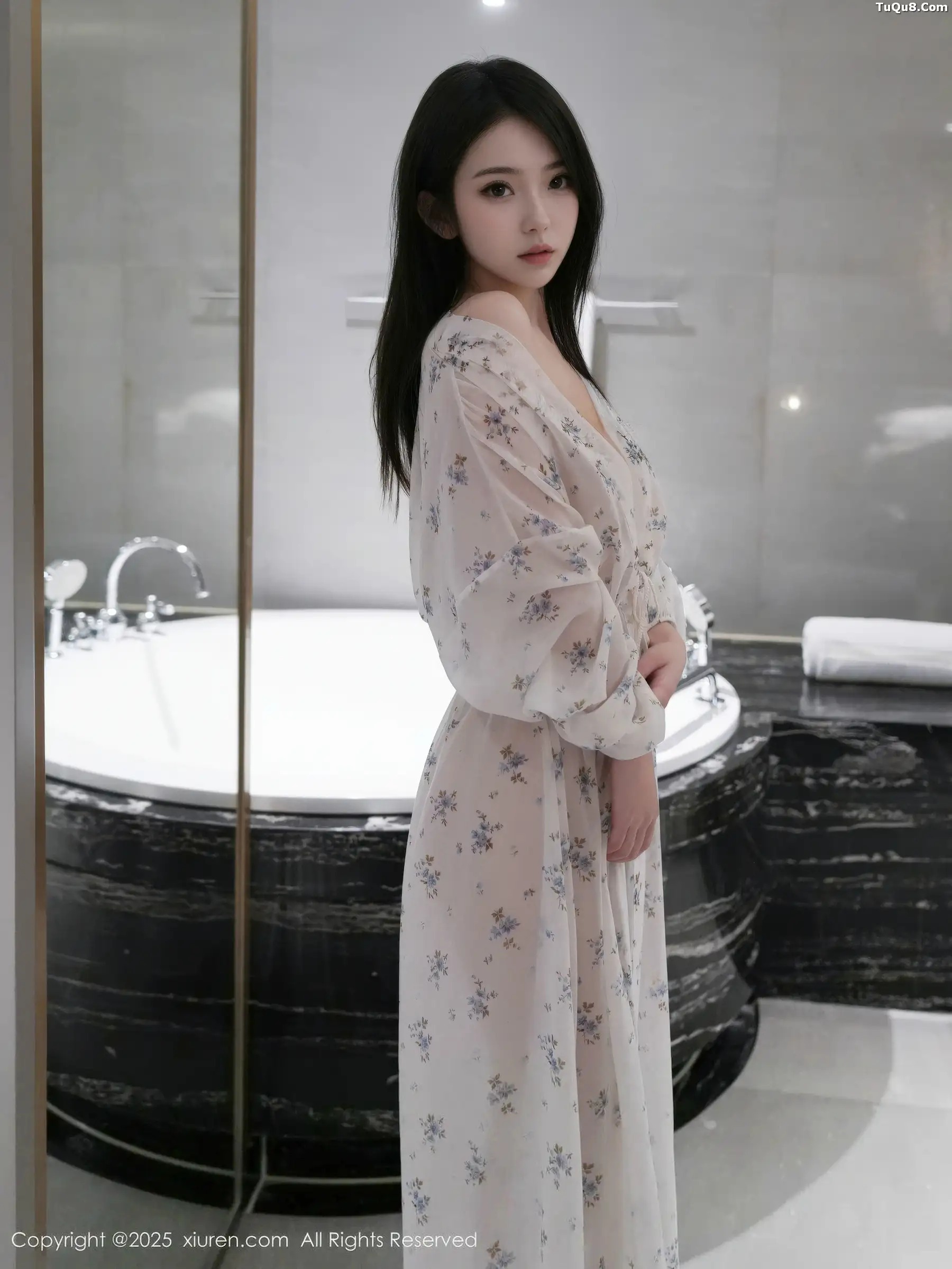 [XiuRen秀人网]第10988期烧烧小桃写真 [52P]-035