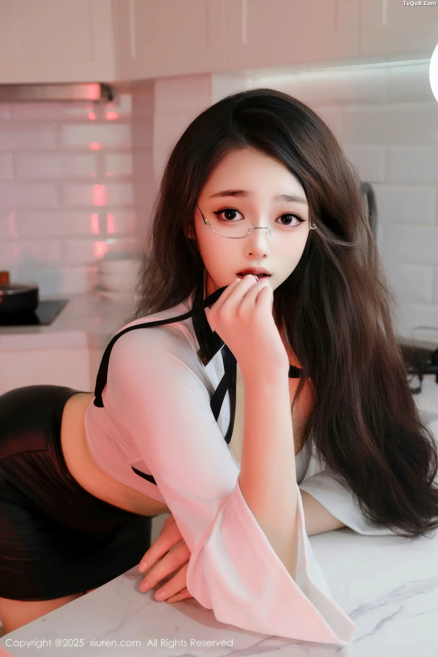 [XiuRen秀人网]第10993期福福_Thrive写真 [80P]-033