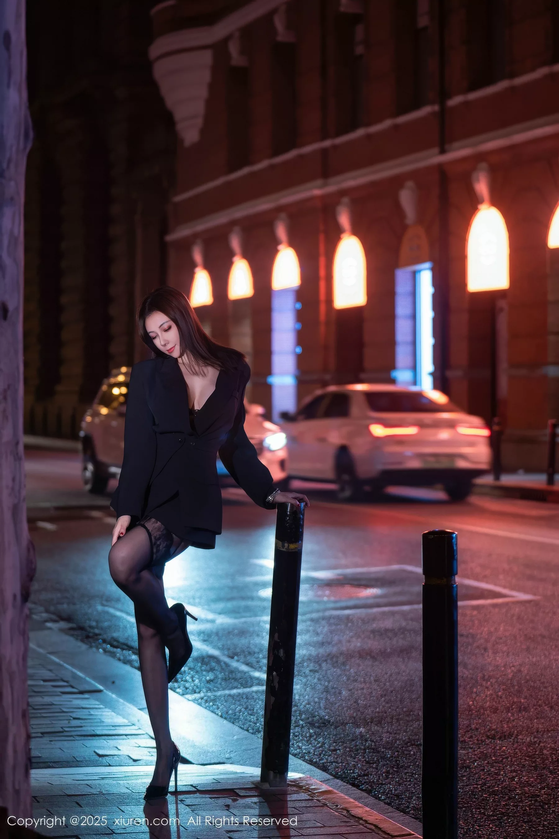 [XiuRen秀人网]第10899期果儿写真 [72P]-005