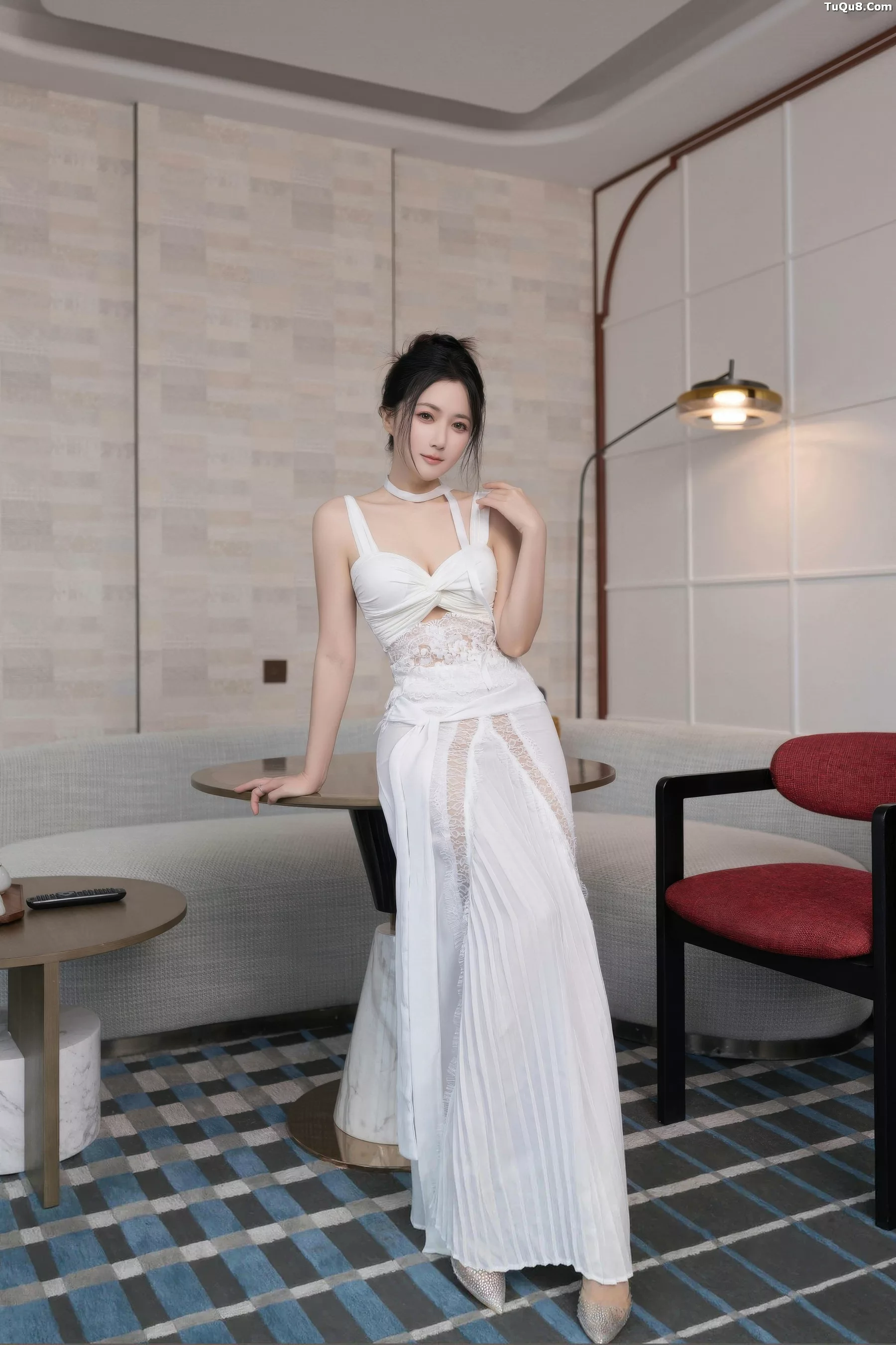 [XiuRen秀人网]第10911期鱼子酱写真 [76P]-001