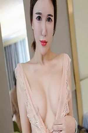 [XiuRen秀人网]第900期王紫琳写真 [51P]