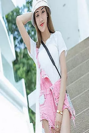 [Imiss爱蜜社]第295期美琪写真 [34P]