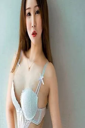 [XiuRen秀人网]第1370期白白Alina写真 [45P]