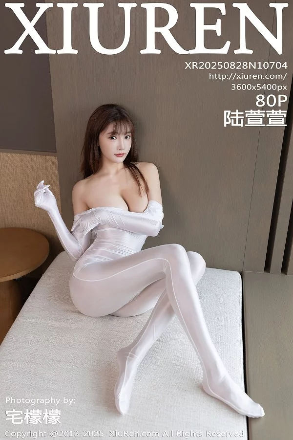 [XiuRen秀人网]第17004期陆萱萱写真 [80P]